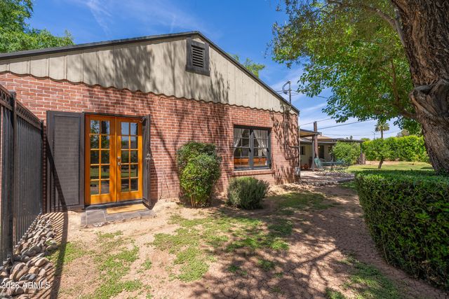 304 W CAMPBELL Avenue, Phoenix, AZ 85013
