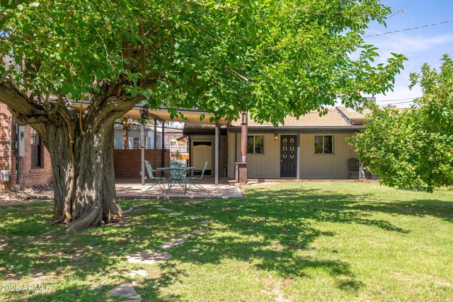 304 W CAMPBELL Avenue, Phoenix, AZ 85013