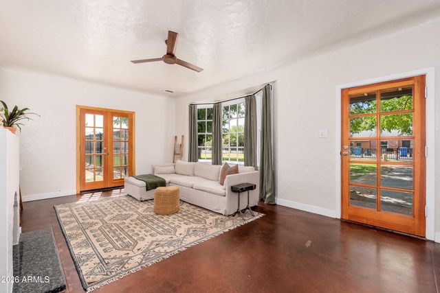 304 W CAMPBELL Avenue, Phoenix, AZ 85013