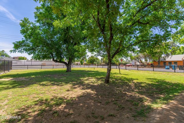 304 W CAMPBELL Avenue, Phoenix, AZ 85013