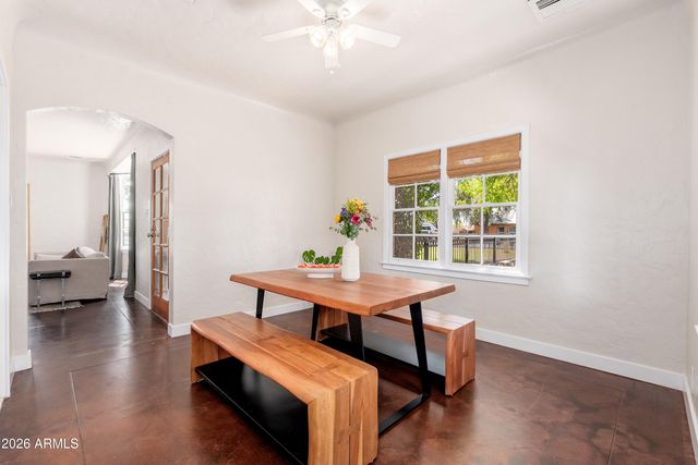 304 W CAMPBELL Avenue, Phoenix, AZ 85013
