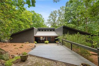 10775 SHALLOWFORD Road, Roswell, GA 30075