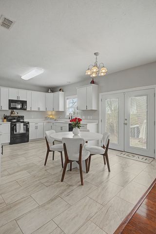 2475 Oak Hill Dr, Murfreesboro, TN 37130