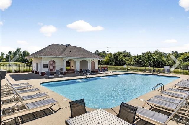 2475 Oak Hill Dr, Murfreesboro, TN 37130