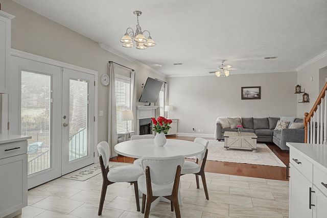 2475 Oak Hill Dr, Murfreesboro, TN 37130