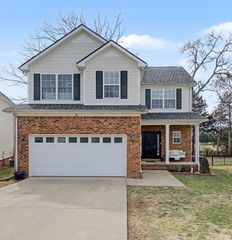 2475 Oak Hill Dr, Murfreesboro, TN 37130
