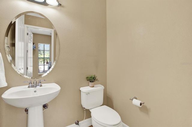 8420 DUNHAM STATION DRIVE, Tampa, FL 33647