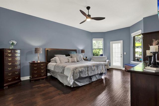 8420 DUNHAM STATION DRIVE, Tampa, FL 33647