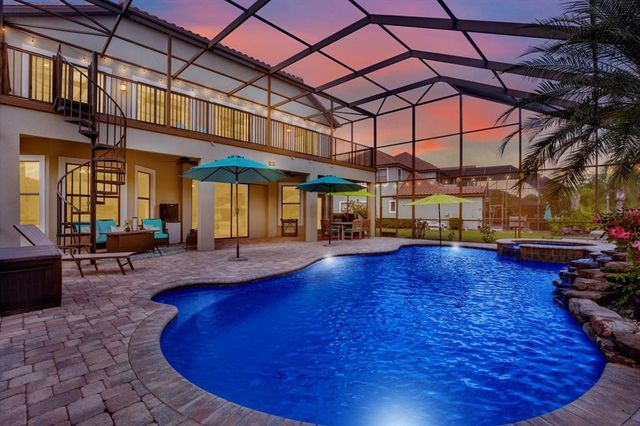 8420 DUNHAM STATION DRIVE, Tampa, FL 33647