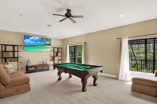 8420 DUNHAM STATION DRIVE, Tampa, FL 33647