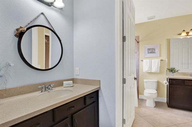 8420 DUNHAM STATION DRIVE, Tampa, FL 33647