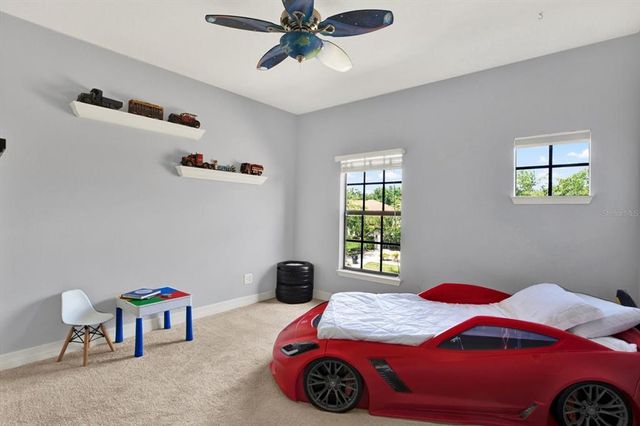 8420 DUNHAM STATION DRIVE, Tampa, FL 33647