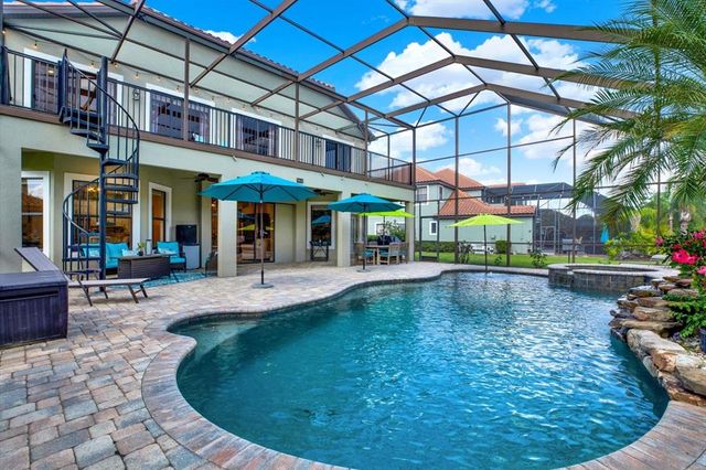 8420 DUNHAM STATION DRIVE, Tampa, FL 33647
