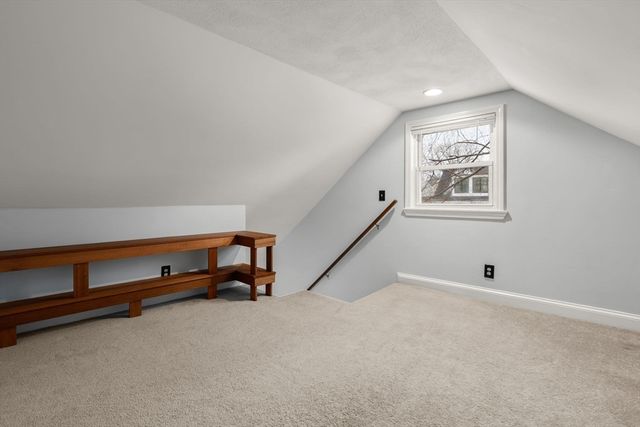 289 Lowell St, Somerville, MA 02145