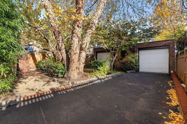 289 Lowell St, Somerville, MA 02145