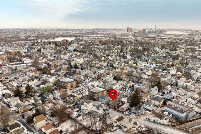 289 Lowell St, Somerville, MA 02145