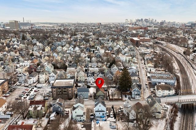 289 Lowell St, Somerville, MA 02145