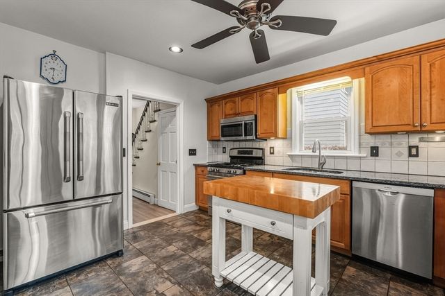 289 Lowell St, Somerville, MA 02145