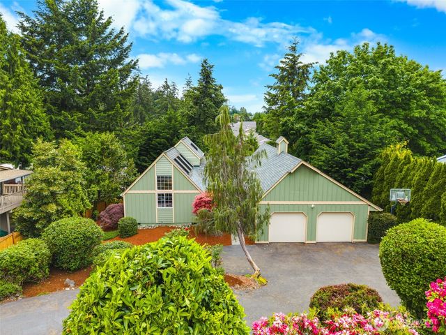 1520 Weathervane Drive, Fircrest, WA 98466