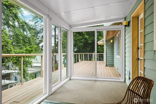 1520 Weathervane Drive, Fircrest, WA 98466