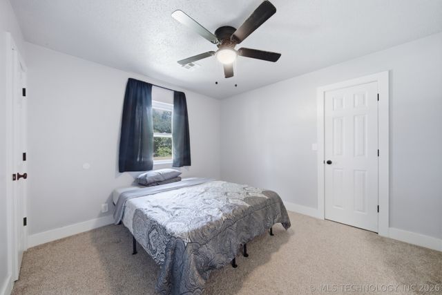 15051 N 253rd Road, Okmulgee, OK 74447