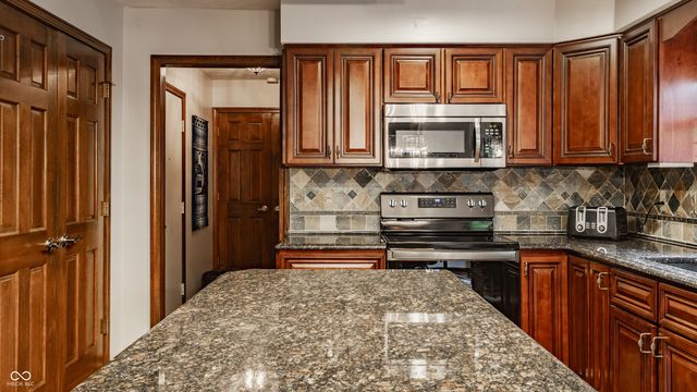 8407 Galley Court, Indianapolis, IN 46236