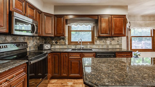 8407 Galley Court, Indianapolis, IN 46236