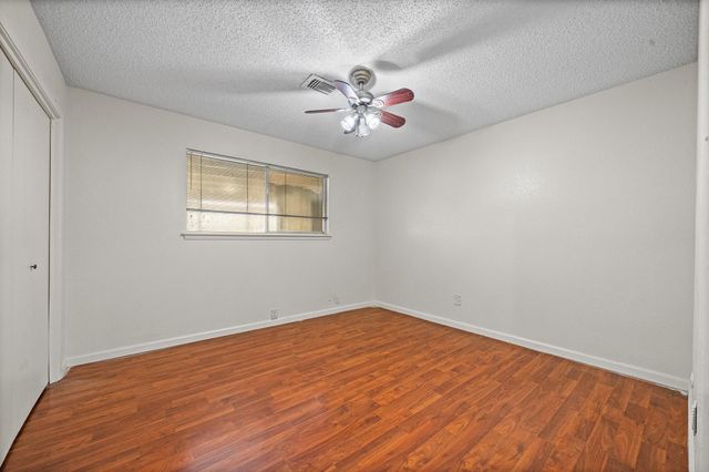 10714 Sherburne Drive, Houston, TX 77072