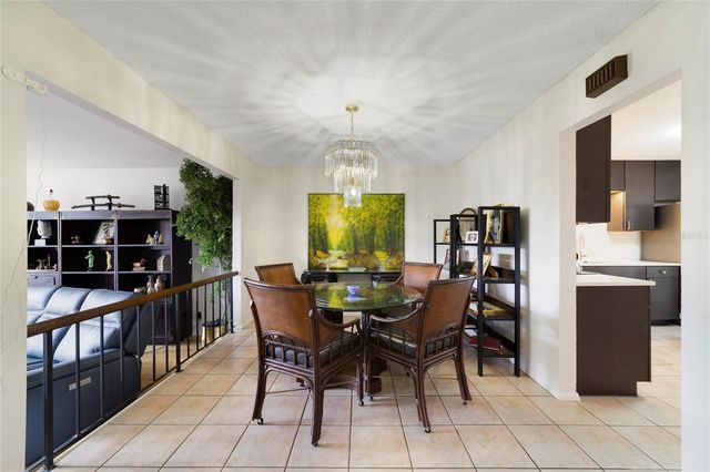 692 LAKE VILLAS DRIVE, Altamonte Springs, FL 32701