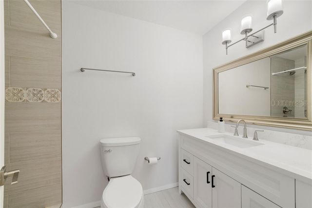 692 LAKE VILLAS DRIVE, Altamonte Springs, FL 32701