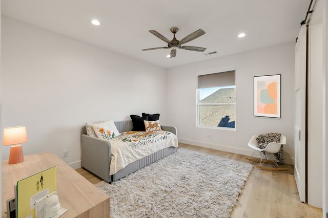 329 Renaissance Lane, Heath, TX 75032
