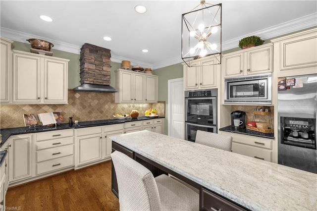 13552 US Highway 158, Reidsville, NC 27320