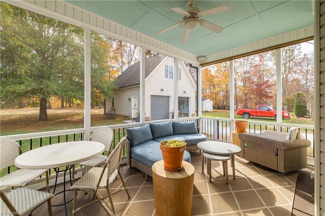 13552 US Highway 158, Reidsville, NC 27320