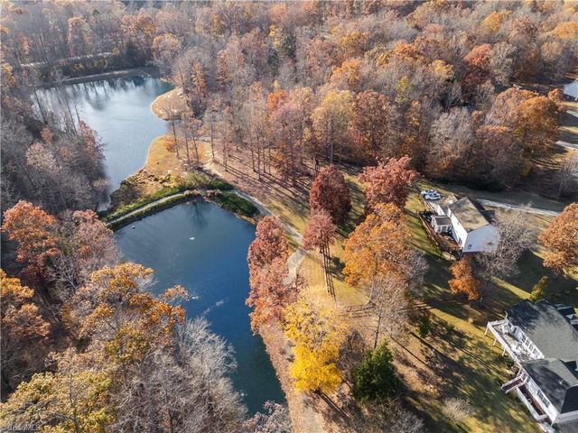 13552 US Highway 158, Reidsville, NC 27320