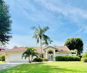 1172 SW Bent Pine Cove, Port St Lucie, FL 34986