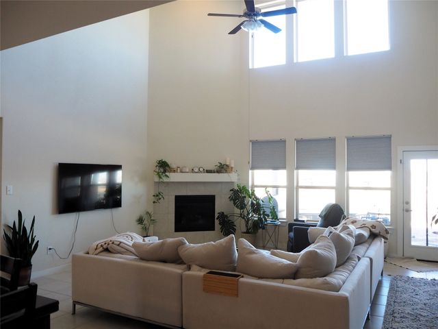 4317 Swallow Drive, Fort Worth, TX 76262