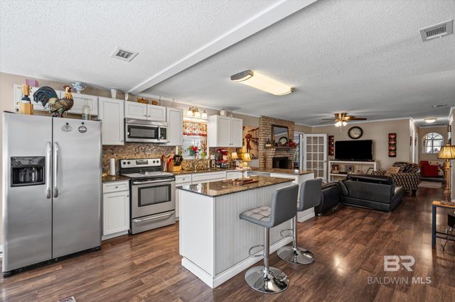 617 Best Drive, Saraland, AL 36571