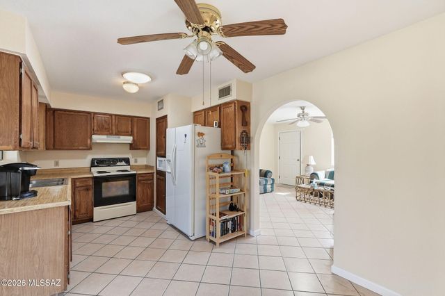 15901 N Starboard Drive, Catalina, AZ 85739