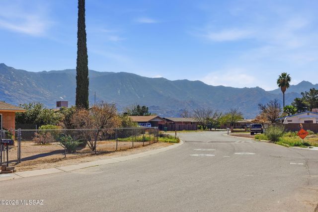 15901 N Starboard Drive, Catalina, AZ 85739