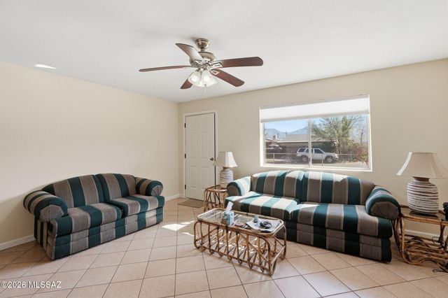 15901 N Starboard Drive, Catalina, AZ 85739