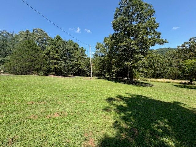 3160 Pinnacle Mtn Road, Harrison, AR 72601