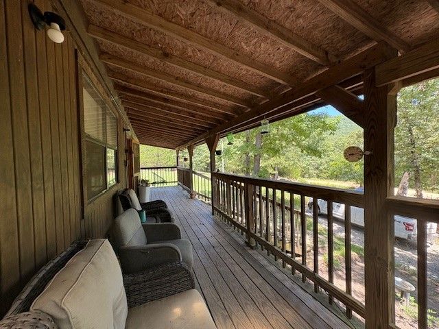 3160 Pinnacle Mtn Road, Harrison, AR 72601