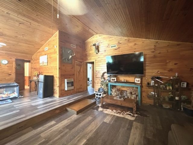 3160 Pinnacle Mtn Road, Harrison, AR 72601