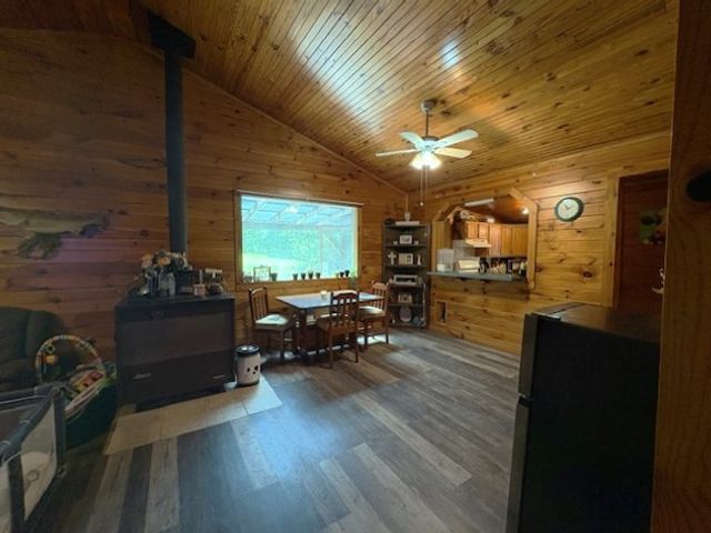 3160 Pinnacle Mtn Road, Harrison, AR 72601