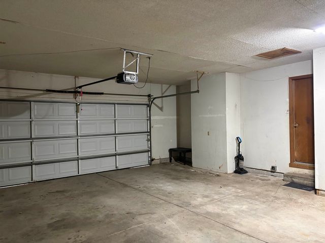 3307 Brookdale Rd, Augusta, KS 67010