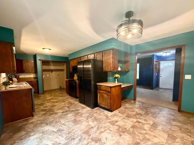3307 Brookdale Rd, Augusta, KS 67010