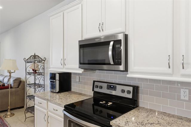 11929 TAPESTRY LN, Venice, FL 34293