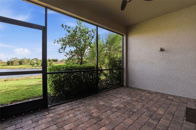 11929 TAPESTRY LN, Venice, FL 34293