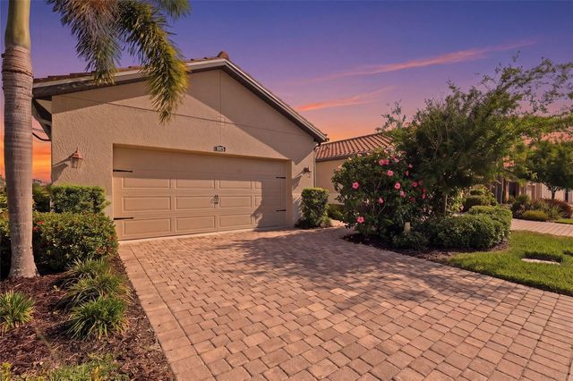 11929 TAPESTRY LN, Venice, FL 34293