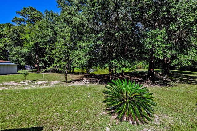 2217 Shannon Drive, Huntsville, TX 77320